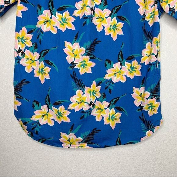 Old Navy Men’s Slim Fit Coupe Blue Hawaiian Short Sleeves Button Down Shirt - Picture 7 of 12